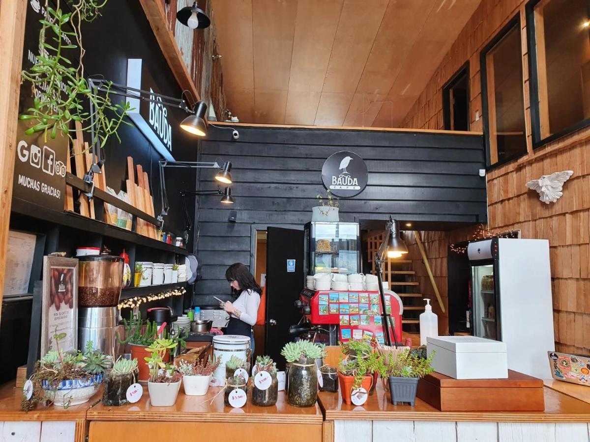 Hotel & Cafe Bauda 卡斯特鲁 外观 照片